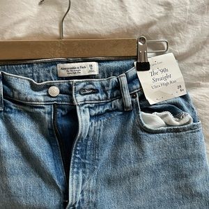 Abercrombie Curve Love Straight Jeans